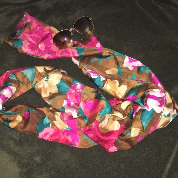 Express silk scarf - Picture 3 of 3